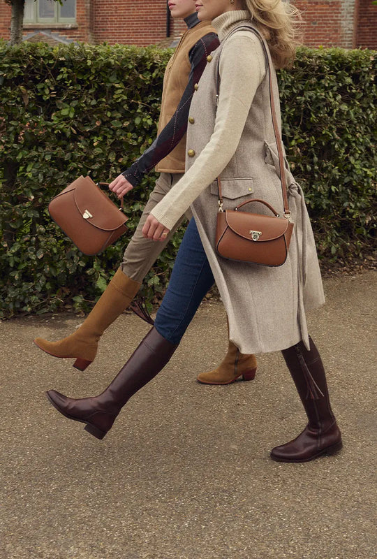 TALL BOOTS