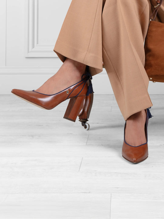 The Newbury - Women's Heeled Shoes - Tan Leather