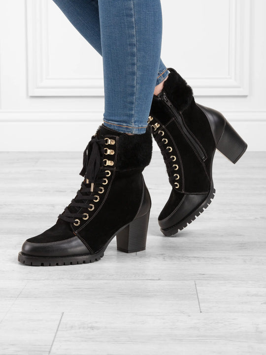 Heeled Uxbridge - Black Suede