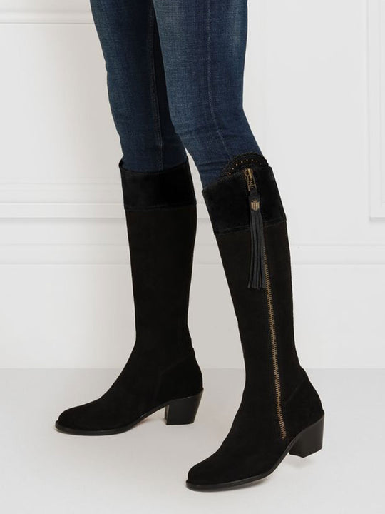 The Heeled Regina (Regular Fit) - Black Suede