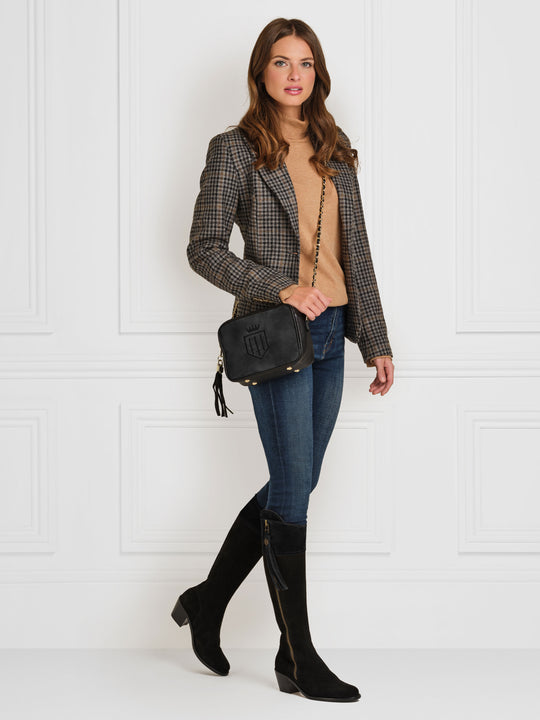 The Heeled Regina (Narrow Fit) - Black Suede